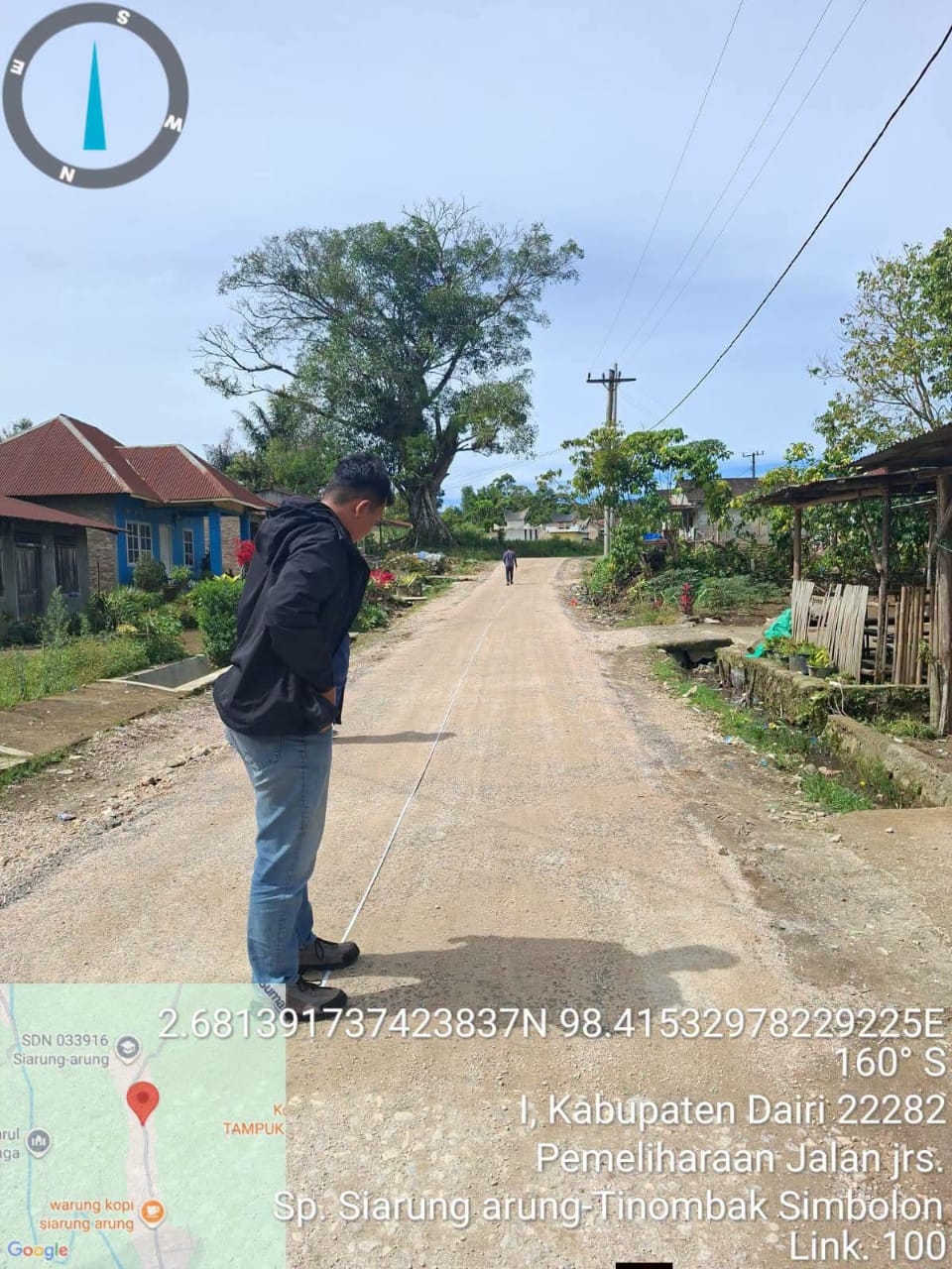 Pemkab Dairi Lakukan Pemeliharaan Jalan Jurusan Siarung arung – Tinombak Simbolon Kecamatan Parbuluan