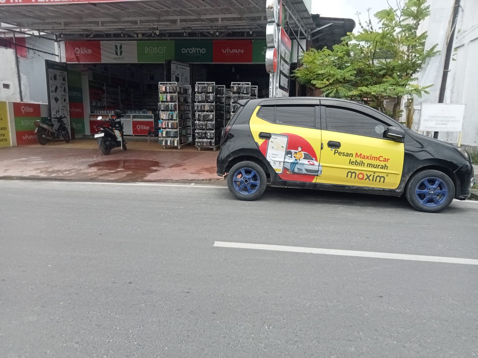 Diduga PAD Bocor, Iklan Maxim Transportasi Disinyalir Tak Bayar Pajak Reklame : Pemkab Diminta Bertindak Tegas
