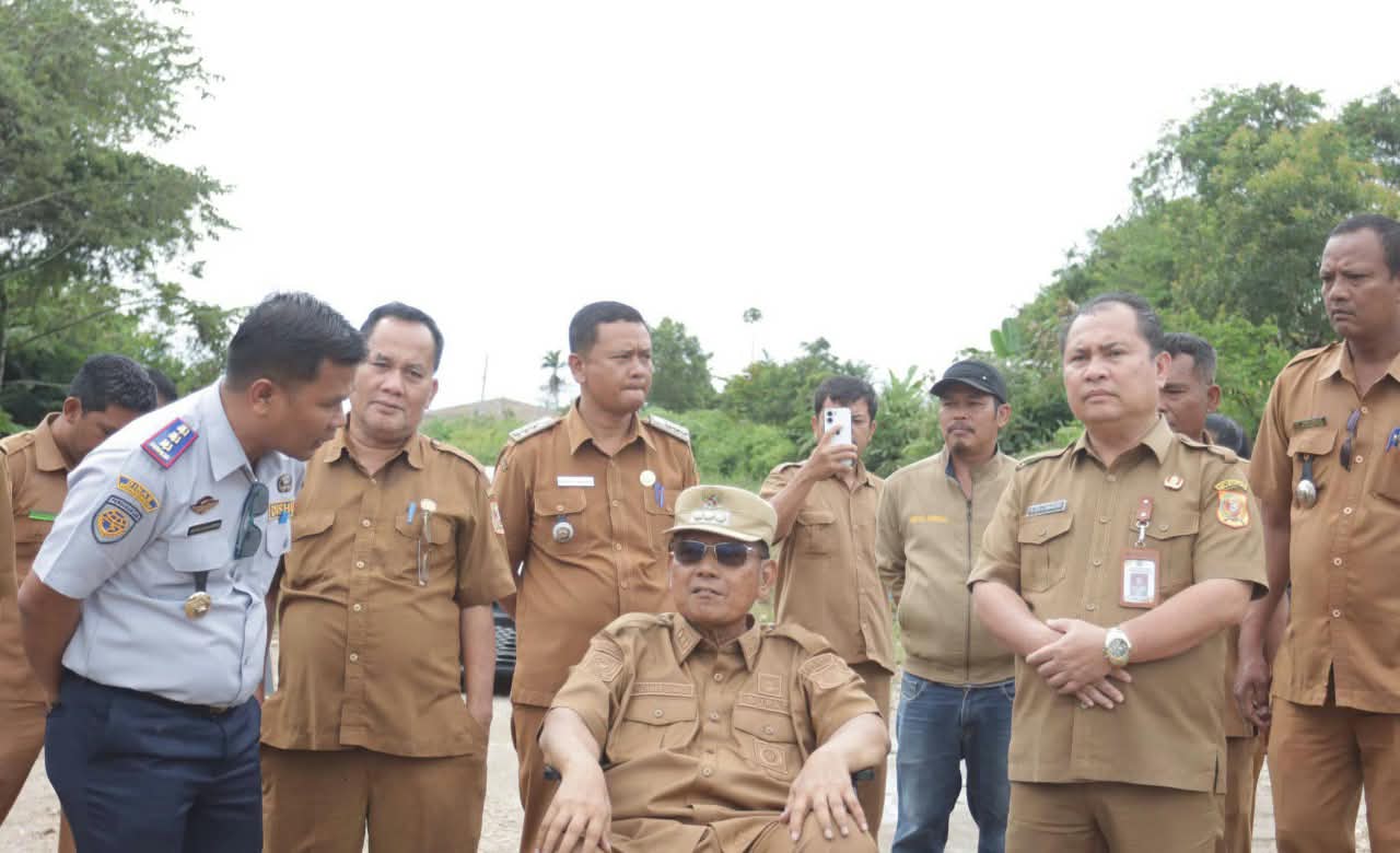 Bupati Dairi Targetkan Truk Tonase Besar Mulai Melintas Di Jalan Ringroad Per 1