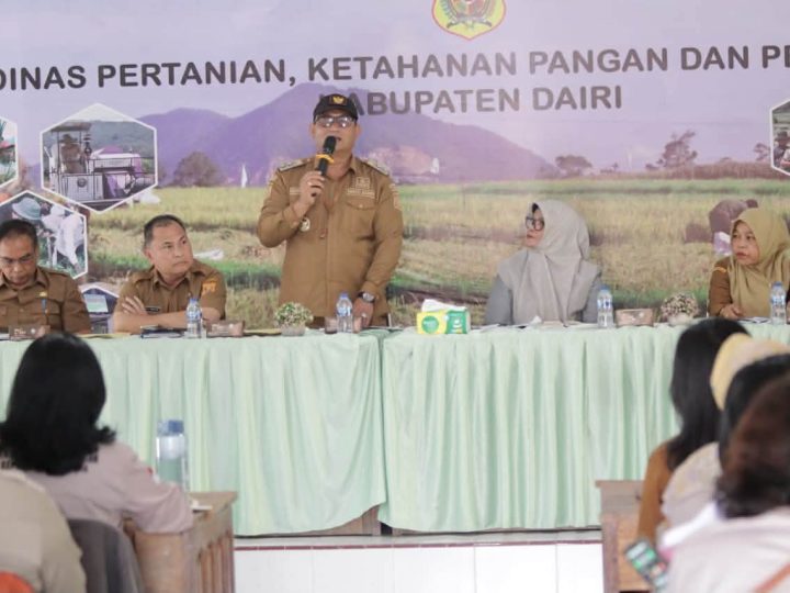 Wakil Bupati Dairi Secara Resmi Membuka Rapat Penyuluh Pertanian Se kabupaten Dairi