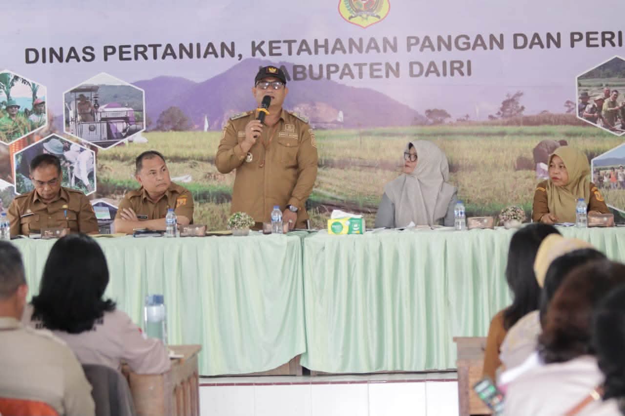 Wakil Bupati Dairi Secara Resmi Membuka Rapat Penyuluh Pertanian Se kabupaten Dairi