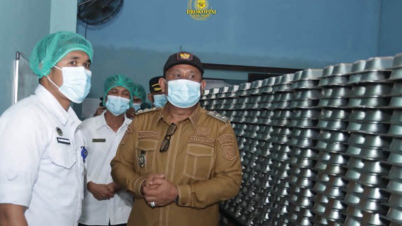 Sidak Dapur MBG, Wabup Dairi Upayakan Percepatan IKL dan Kelayakan Operasional SPPG