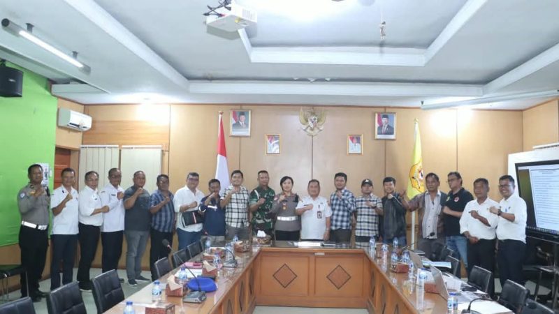 Pemkab Dairi Bersama Pengusaha dan Pemilik Jasa Angkutan Tandatangani Pernyataan Sikap, Truk Bertonase Besar Diwajibkan Lewat Jalan Ringroad