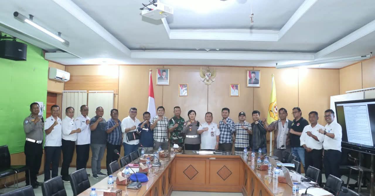 Pemkab Dairi Bersama Pengusaha dan Pemilik Jasa Angkutan Tandatangani Pernyataan Sikap, Truk Bertonase Besar Diwajibkan Lewat Jalan Ringroad
