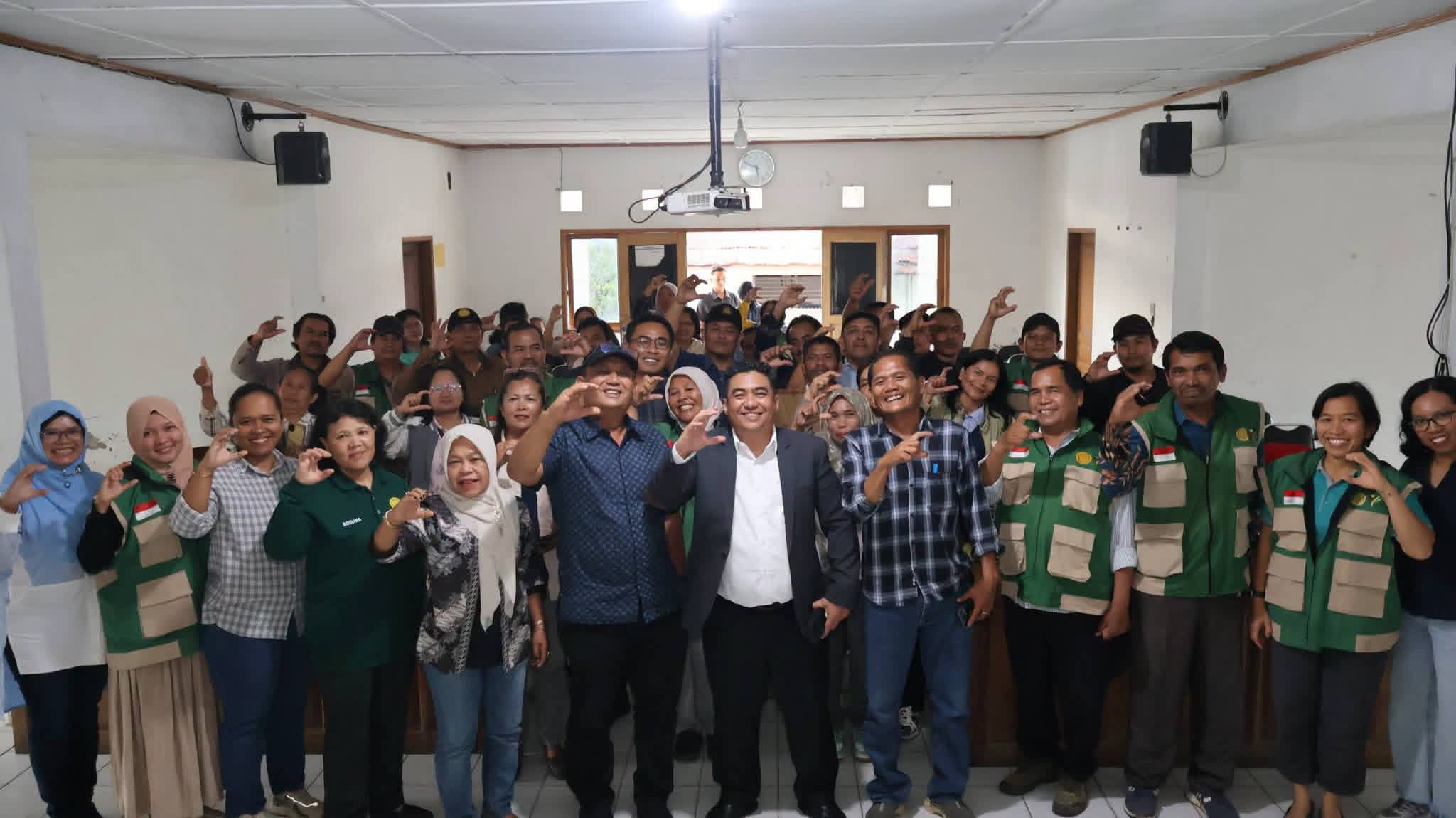 Abdul Roni Angkat ke Dairi, Dorong PPL Pacu Produktivitas Kopi dan Kakao