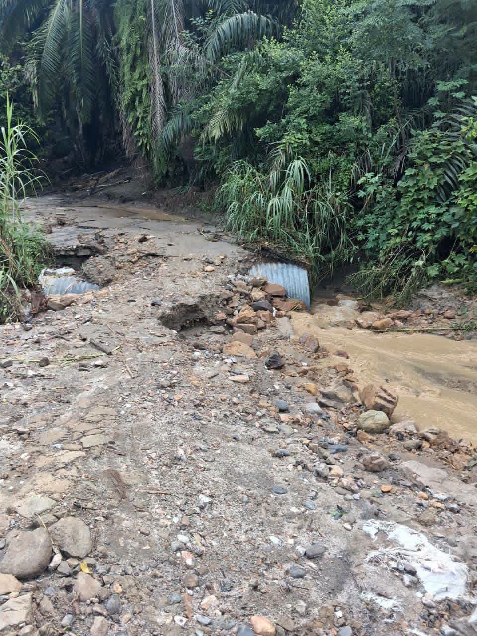 Hujan Deras Picu Banjir dan Longsor di Enam Lokasi, Bupati Dairi Imbau Warga Waspada